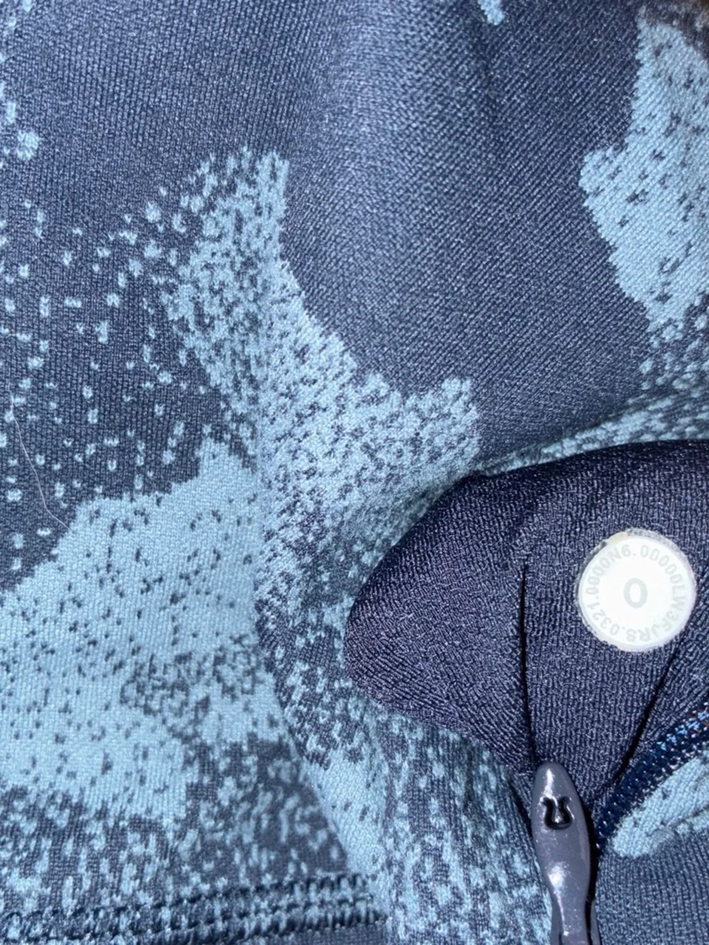 lululemon athletica stylish blue